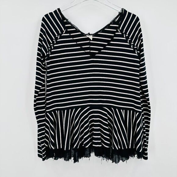 Free People Size XS Black & White Striped Tangerine Peplum Boho V Neck Top - Picture 2 of 10